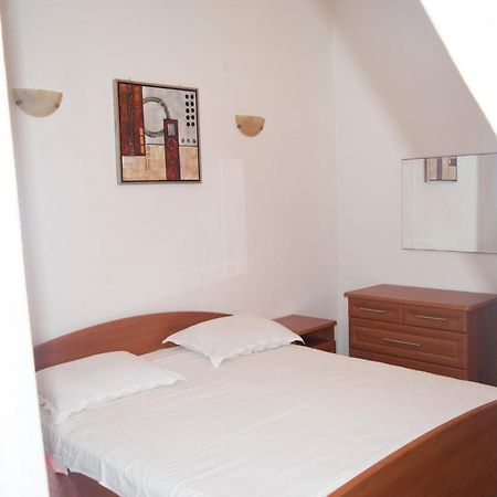 Apartments Vinka Ποντστράνα Δωμάτιο φωτογραφία